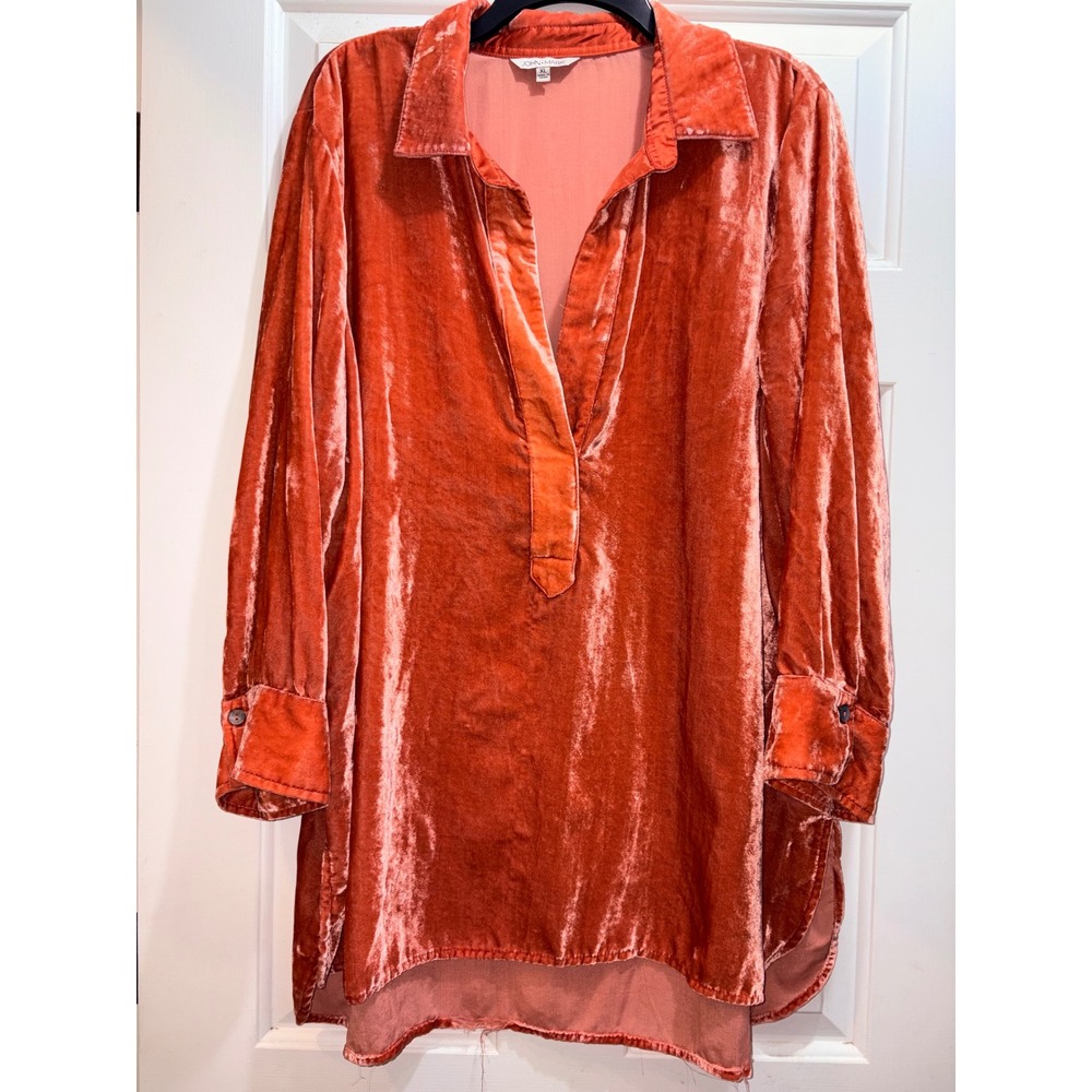 John Mark Women XL Coral Orange Velvet Tunic Top Long Sleeve V-Neck High-Low Hem